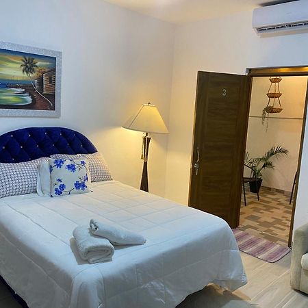 Only Room By Merengue House, 8 Minutos Airport Monte Adentro  Εξωτερικό φωτογραφία